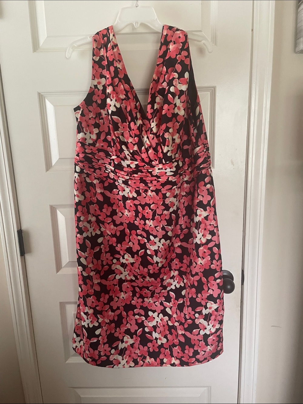 Jones Studio Pink Floral Midi Dress on Black